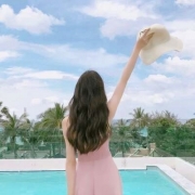 美女背影微信头像，极致好看的不露脸背影女生头像