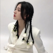 小姐姐头像冷酷，高冷头像女御姐霸气