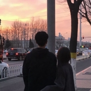 情头真人左男右女，cp真人头像一左一右