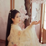 国风伤感女生头像图片，